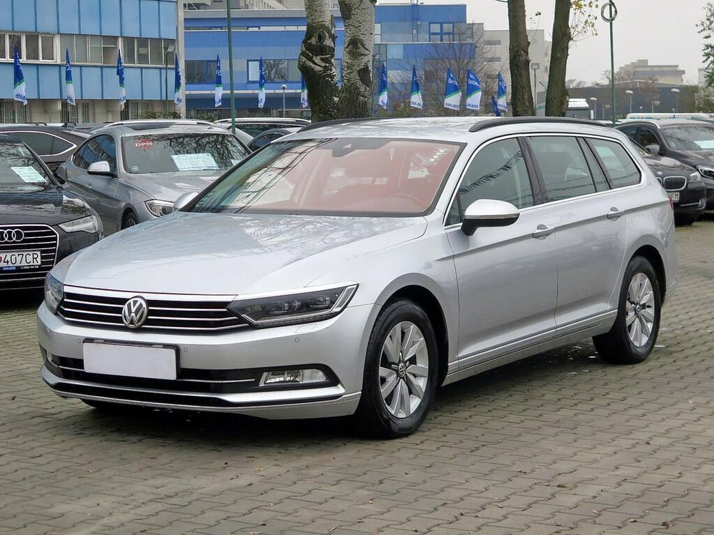 VW Passat Comfortline 2.0 TDI