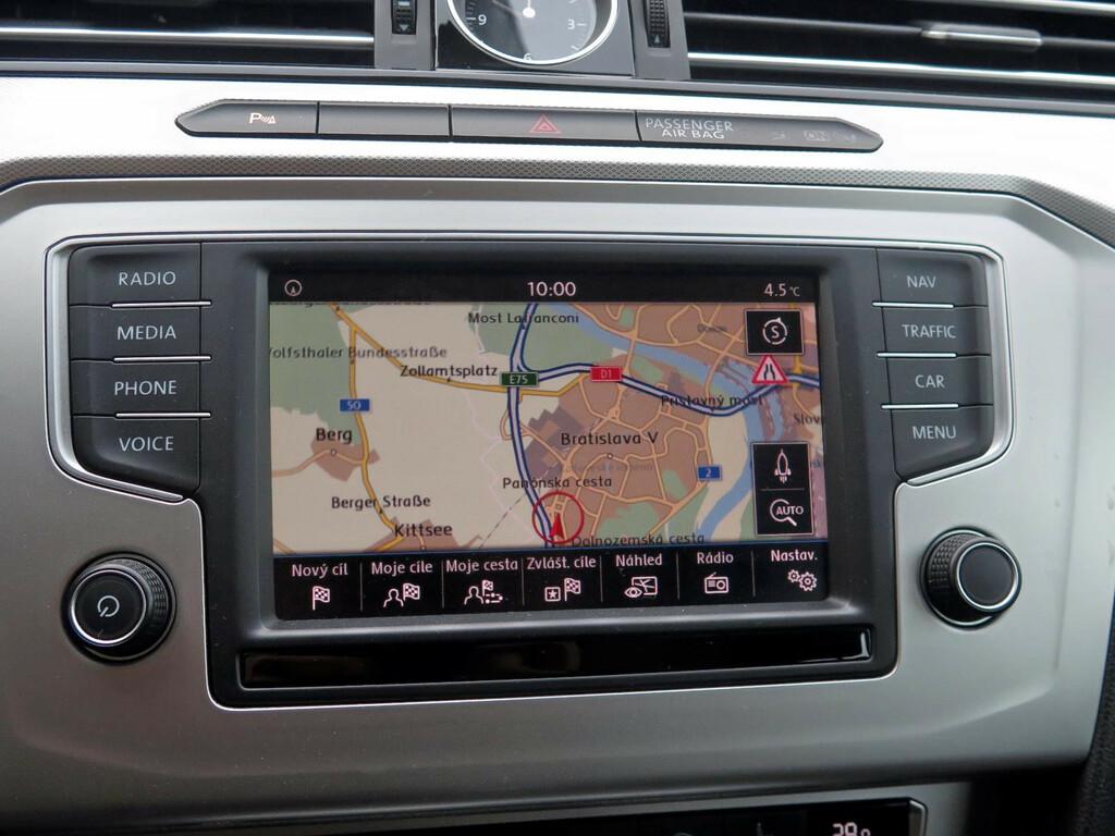 VW Passat Comfortline 2.0 TDI