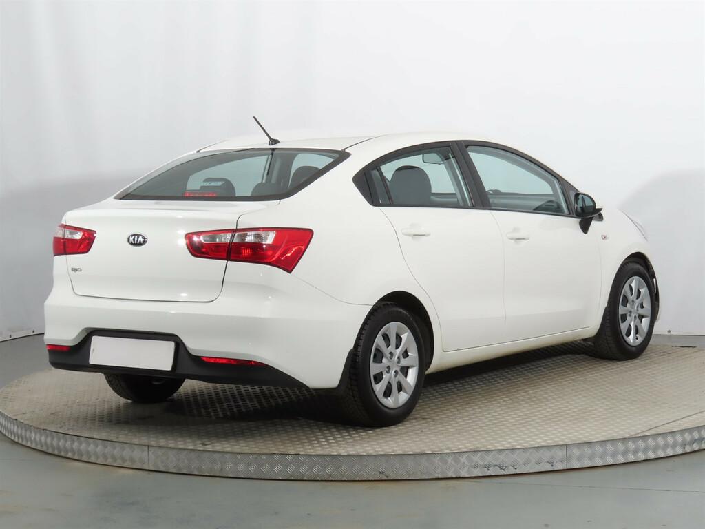 Kia Rio  1.25 CVVT