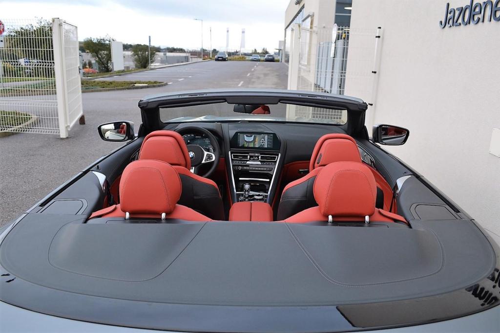 BMW rad 8 M850 i xDrive (G14)