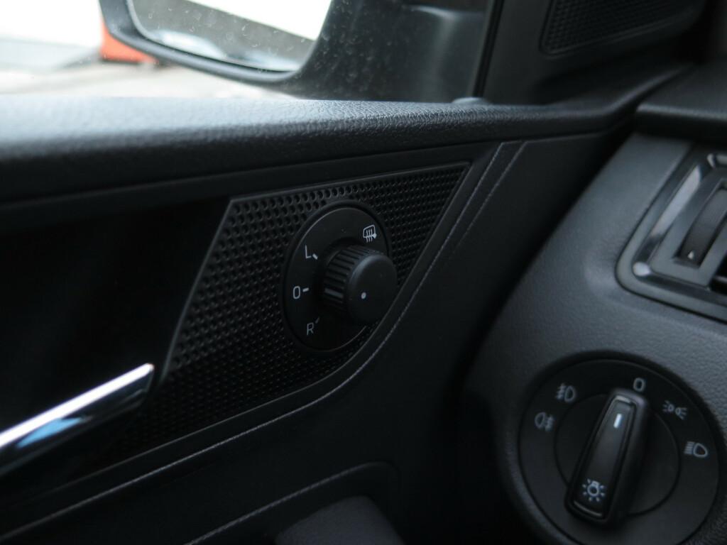 Skoda Rapid  1.0 TSI