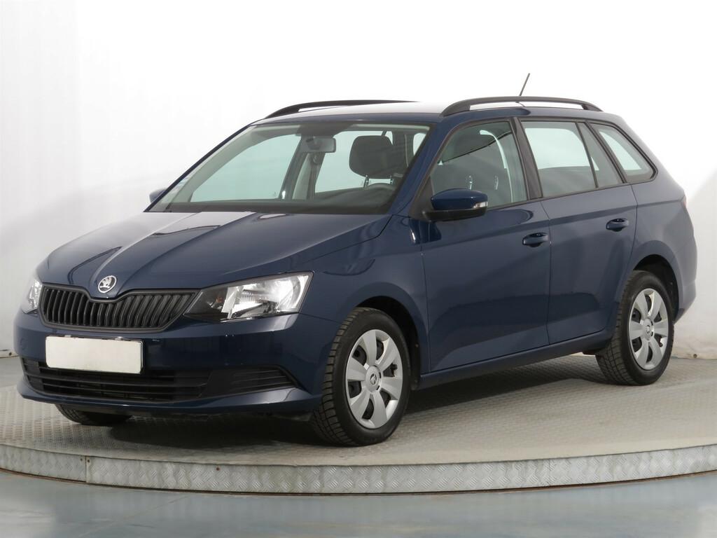 Skoda Fabia  1.0