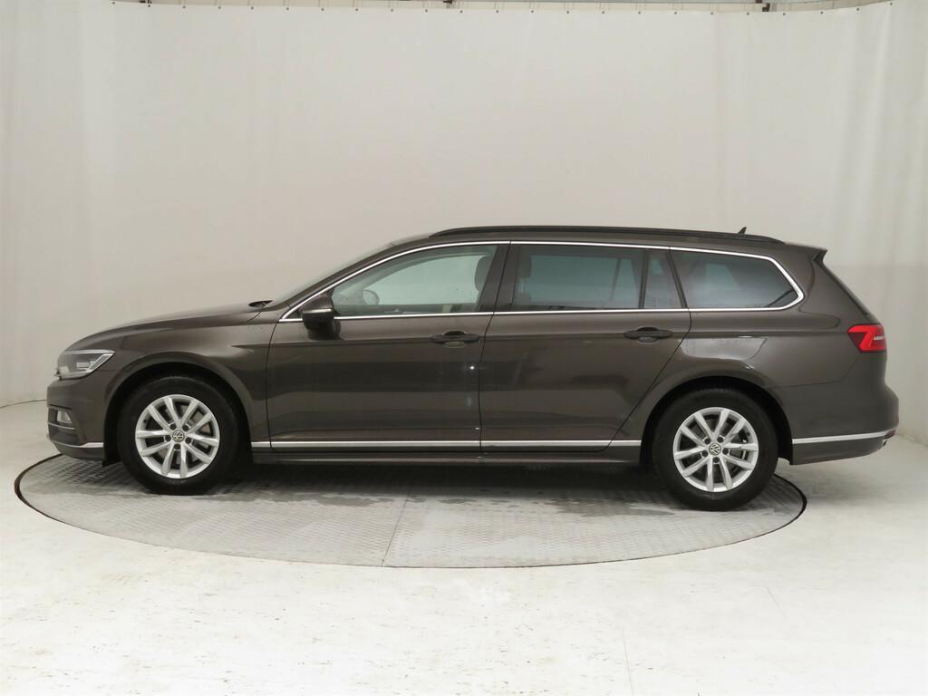 VW Passat Comfortline 2.0 TDI