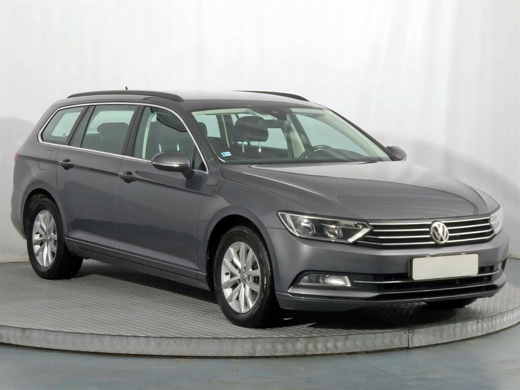 VW Passat Comfortline 2.0 TDI