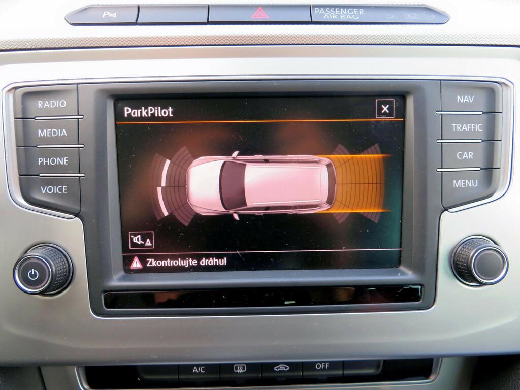 VW Passat Comfortline 2.0 TDI