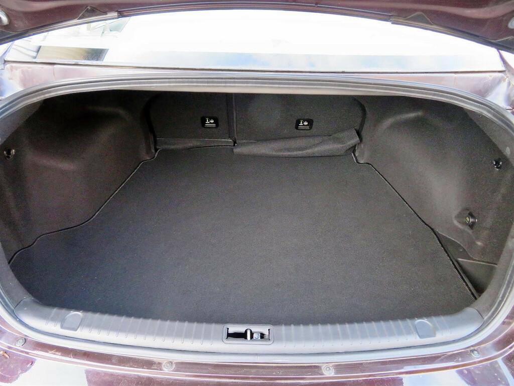 Hyundai Sonata  2.4
