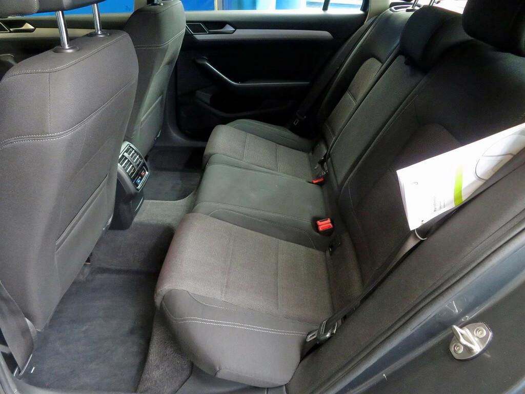 VW Passat Comfortline 2.0 TDI