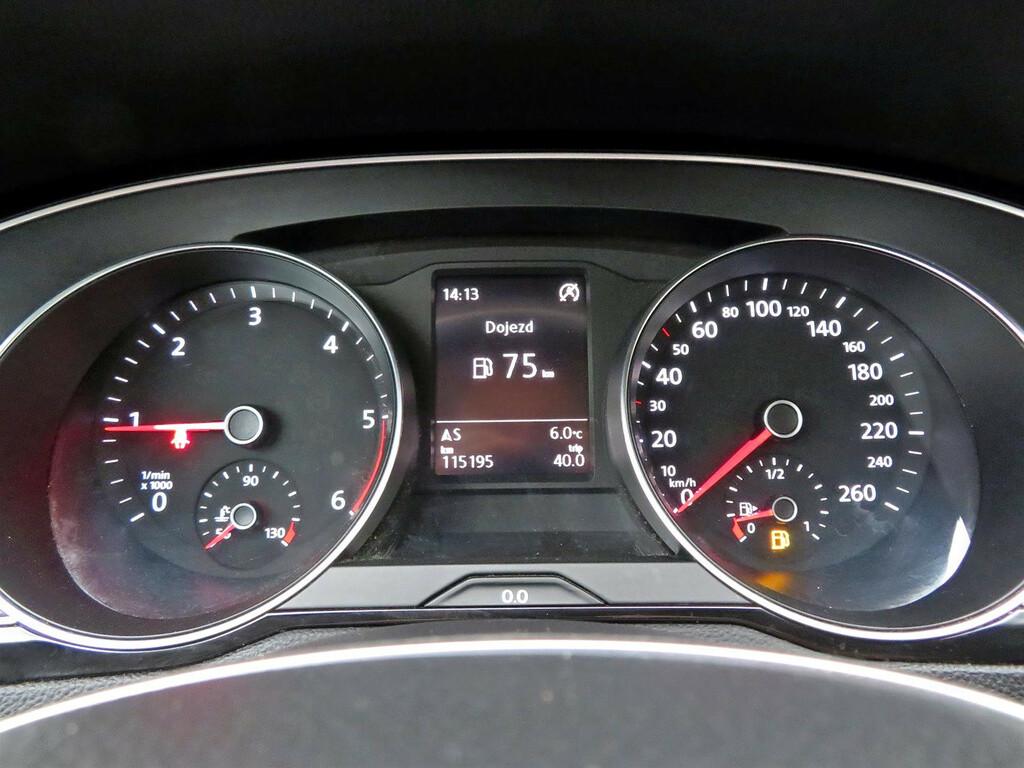 VW Passat Comfortline 2.0 TDI