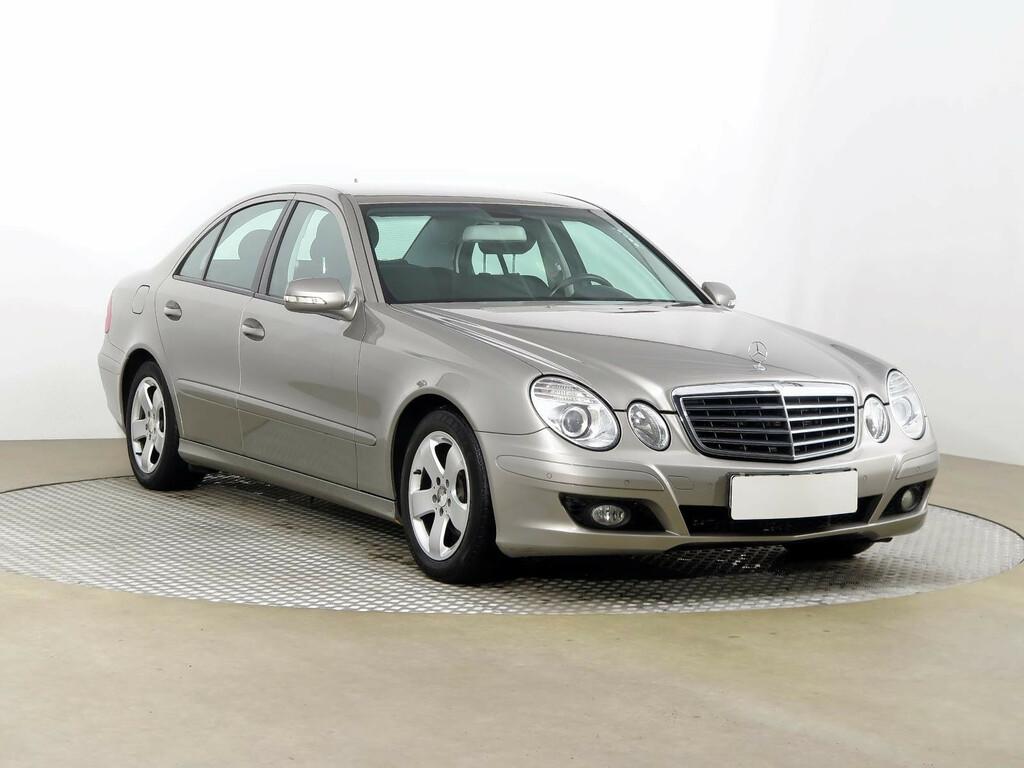 Mercedes E  E 230