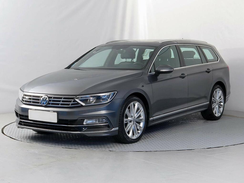 VW Passat Highline 1.6 TDI