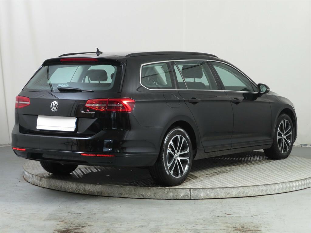 VW Passat Comfortline 2.0 TDI