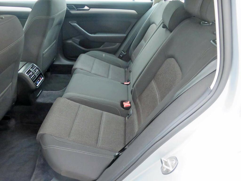VW Passat Comfortline 2.0 TDI