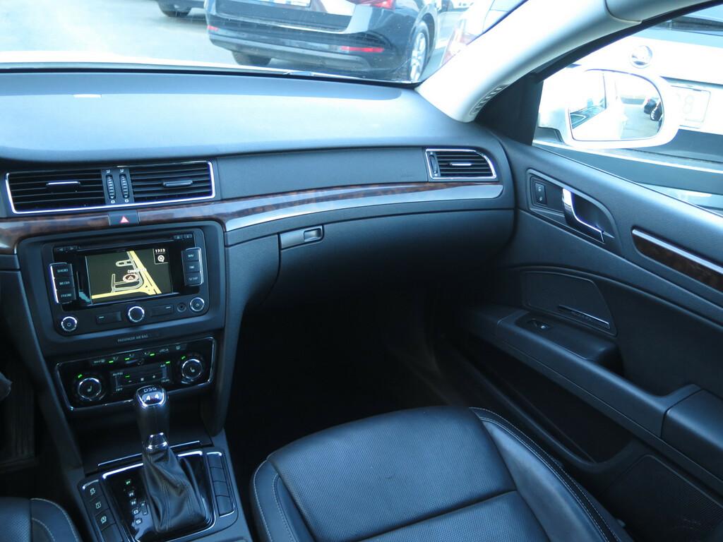 Skoda Superb Elegance 2.0 TDI