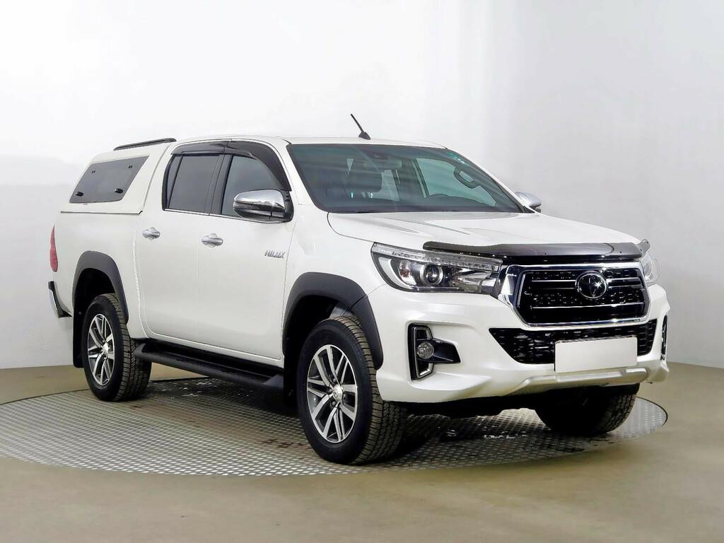 Toyota Hilux  2.4 D-4D