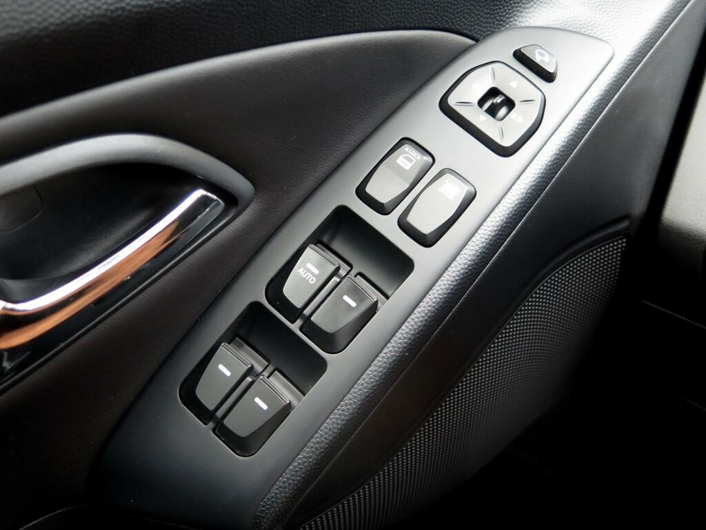Hyundai ix35  2.0 CRDi