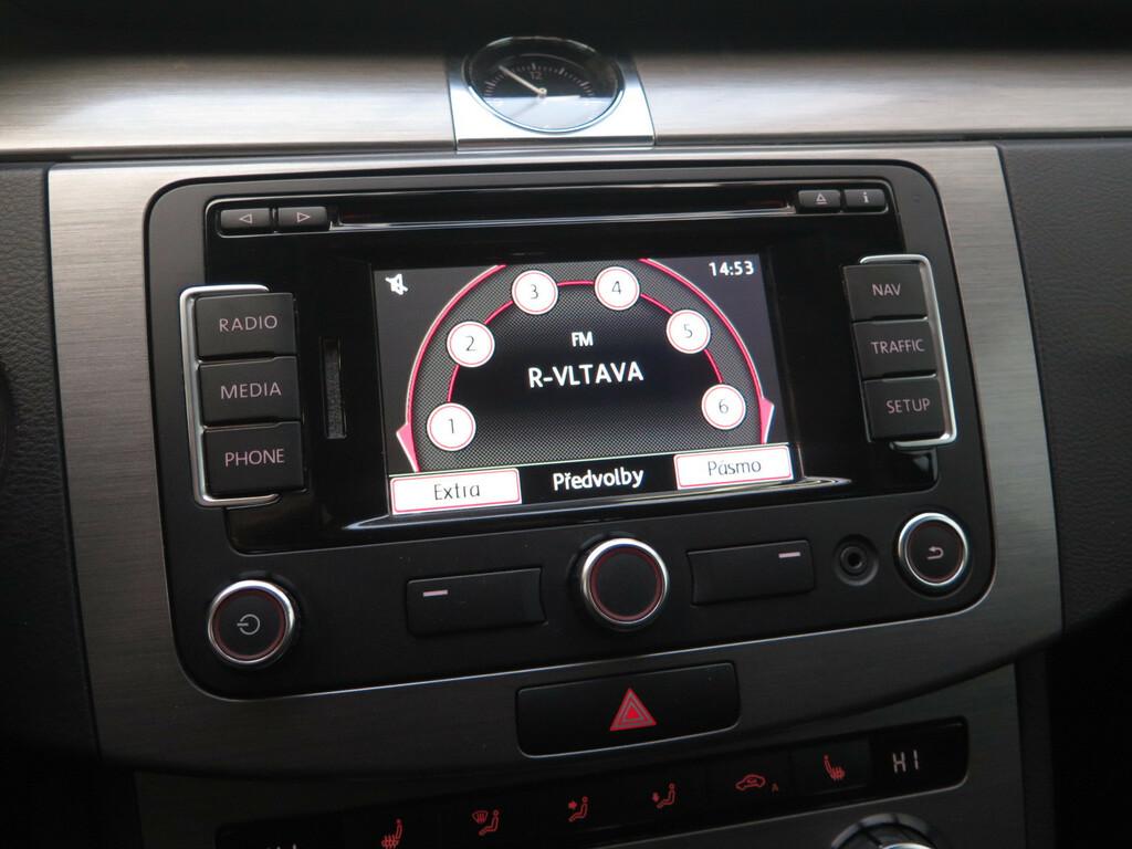 VW Passat Comfortline 2.0 TDI