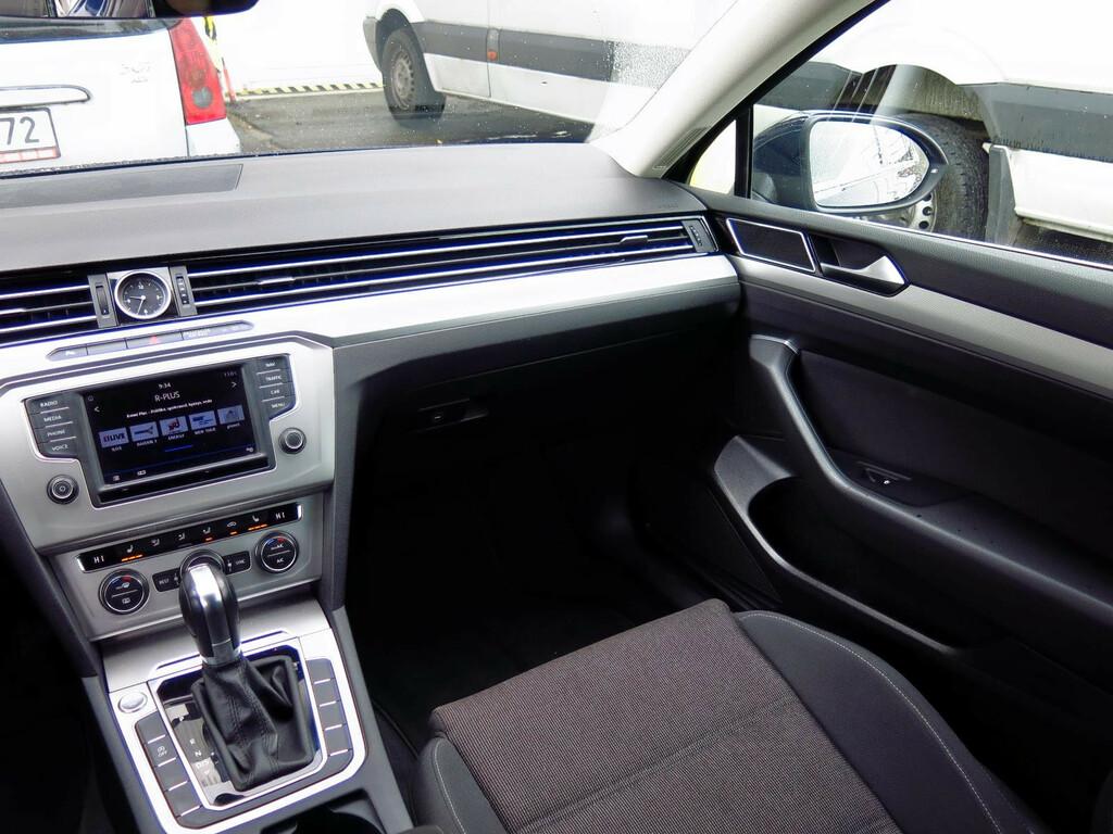 VW Passat Comfortline 2.0 TDI
