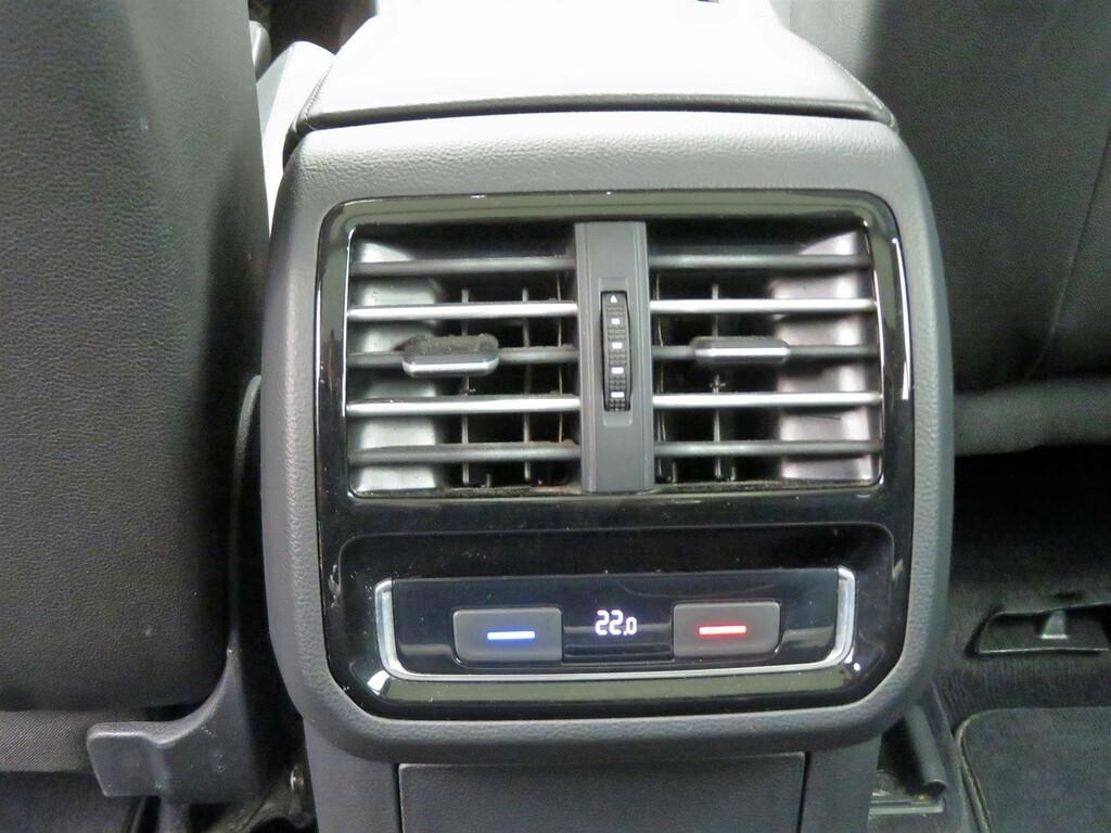 VW Passat Highline 2.0 TDI