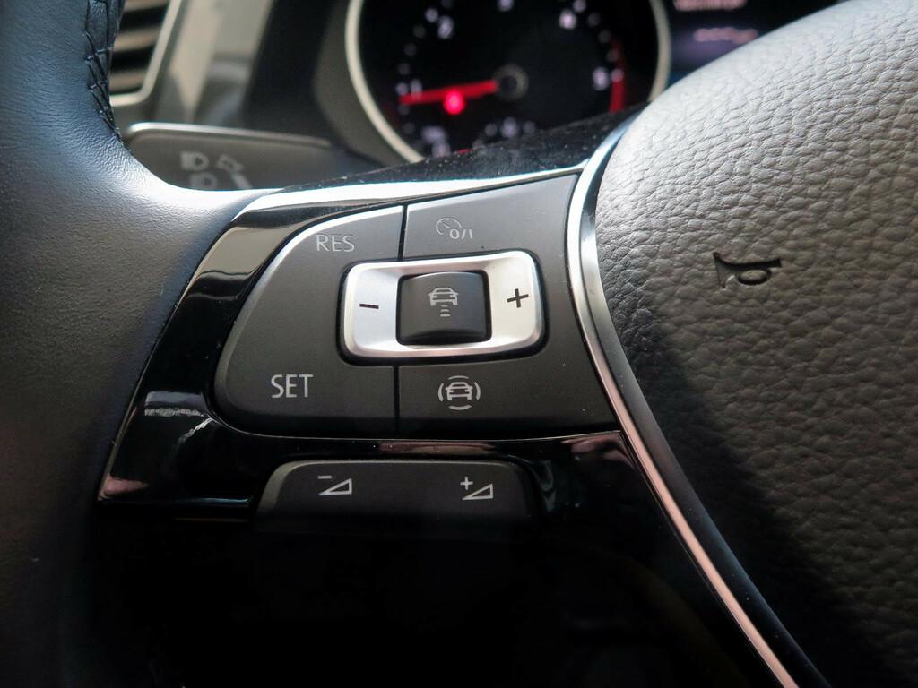 VW Tiguan  2.0 TDI