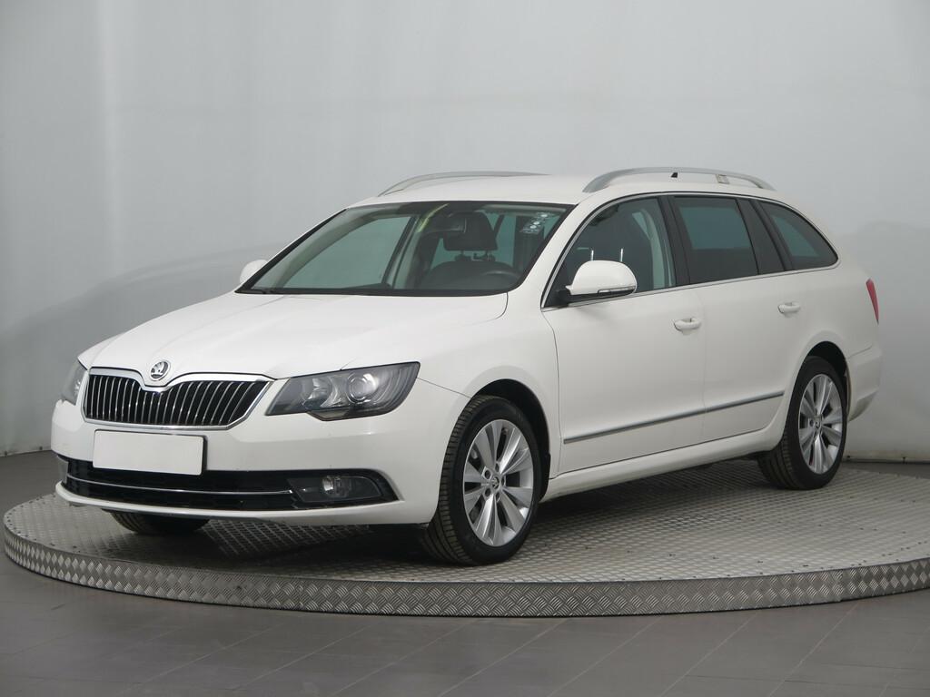 Skoda Superb Elegance 2.0 TDI