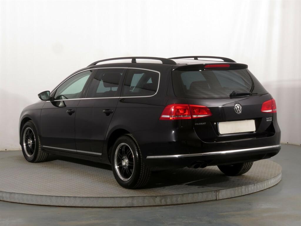 VW Passat Comfortline 2.0 TDI