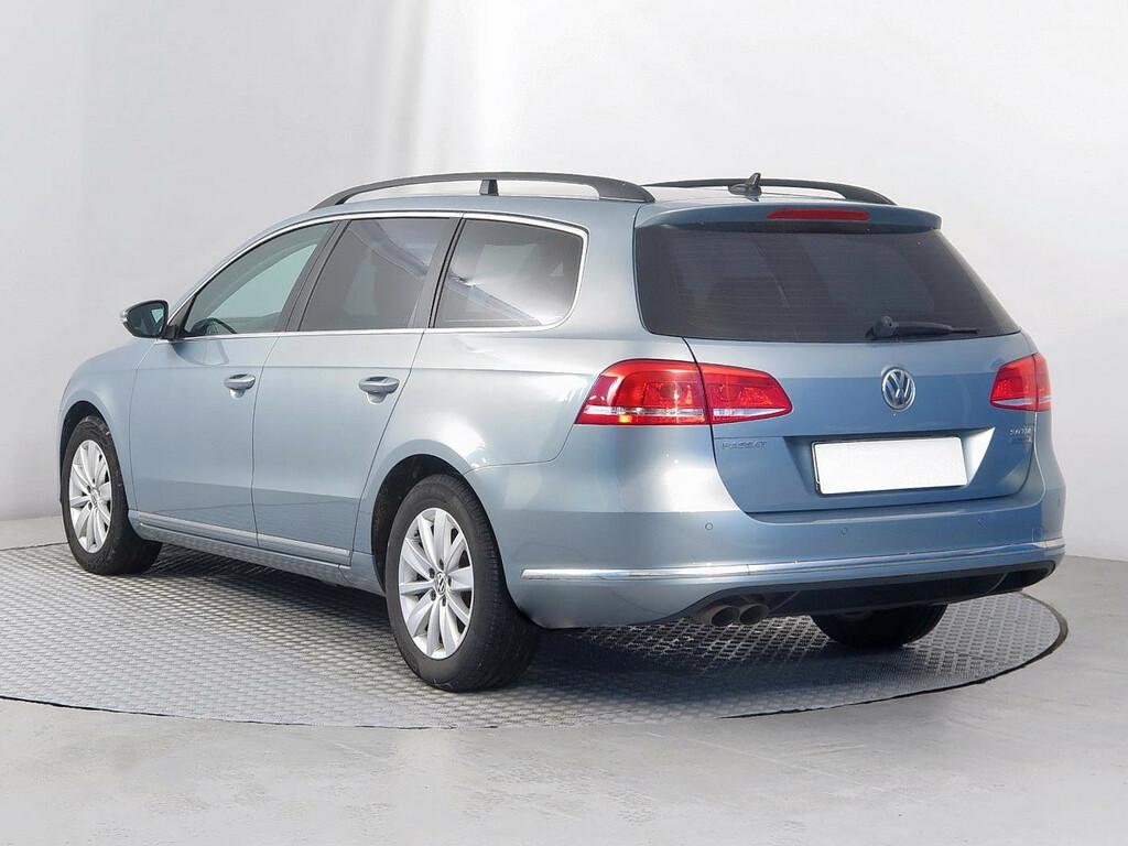 VW Passat Comfortline 2.0 TDI