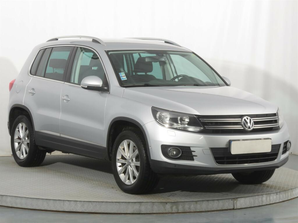 VW Tiguan  2.0 TSI
