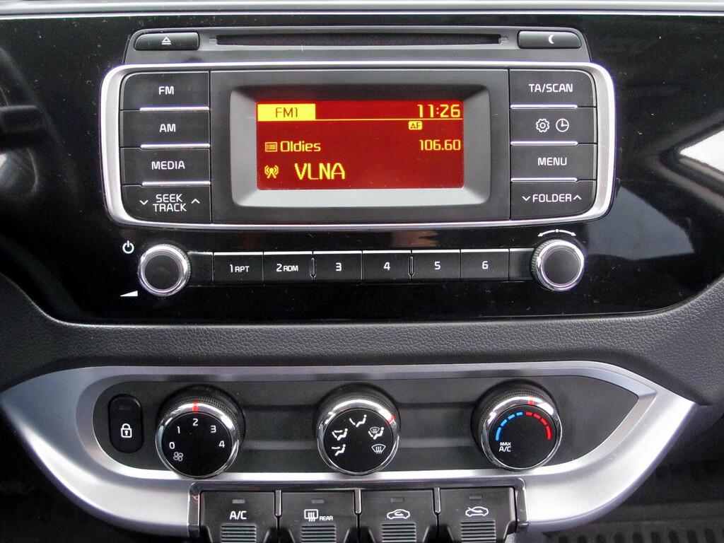 Kia Rio  1.25 CVVT