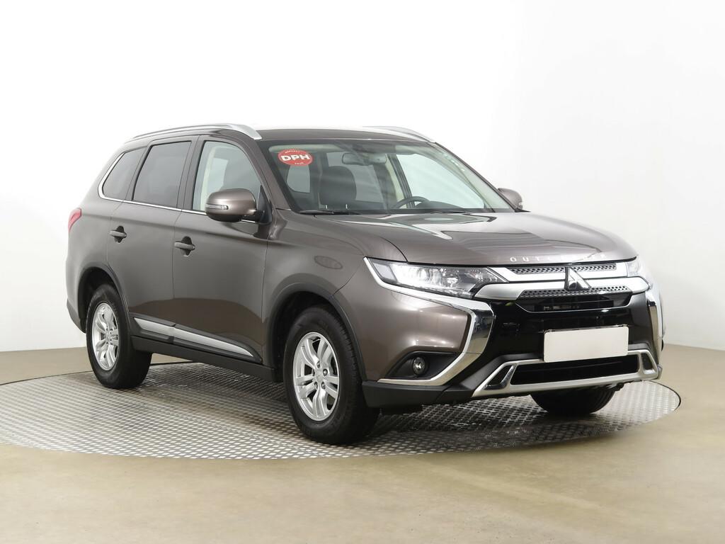 Mitsubishi Outlander  2.0