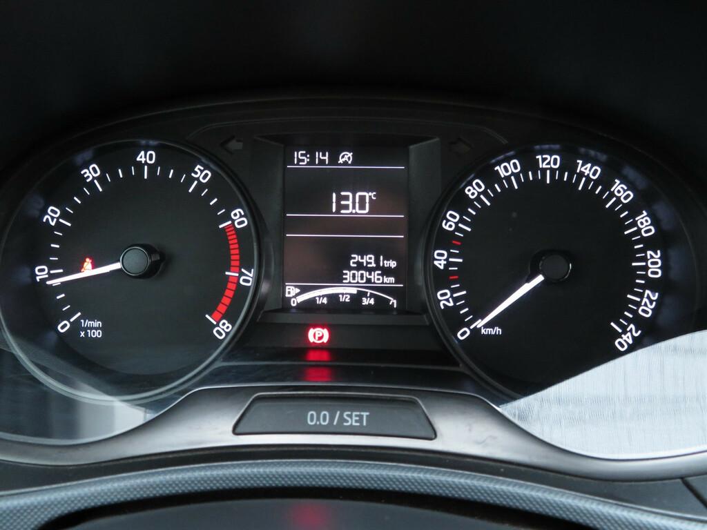 Skoda Fabia  1.0