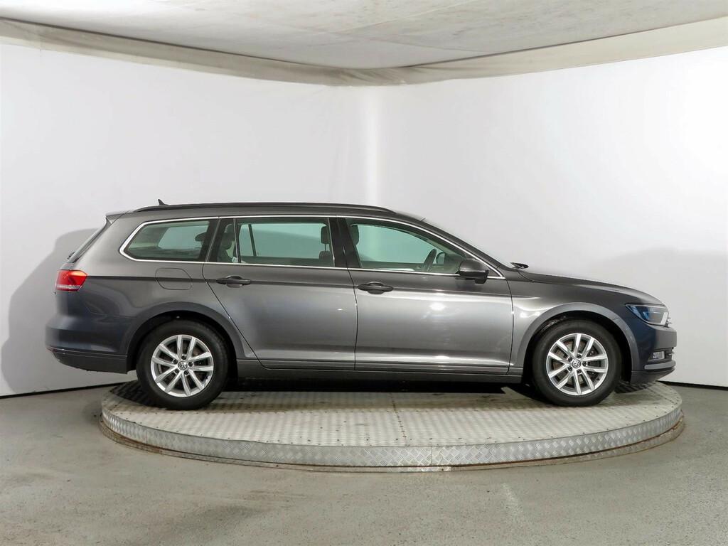 VW Passat Comfortline 2.0 TDI