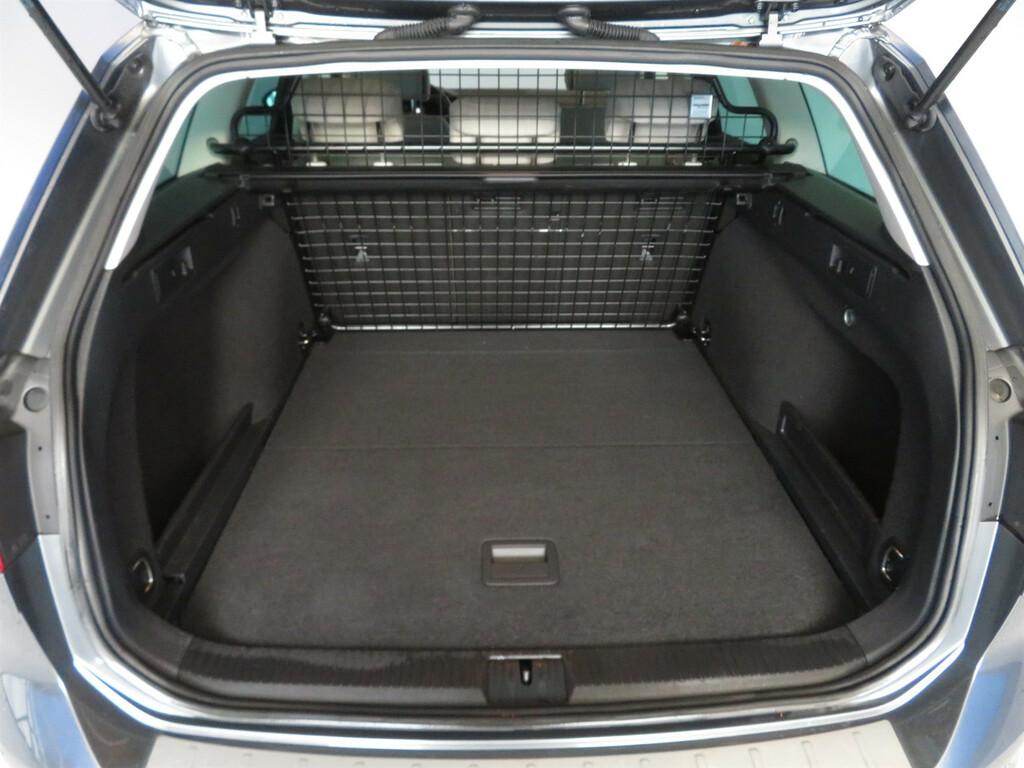 VW Passat Comfortline 2.0 TDI