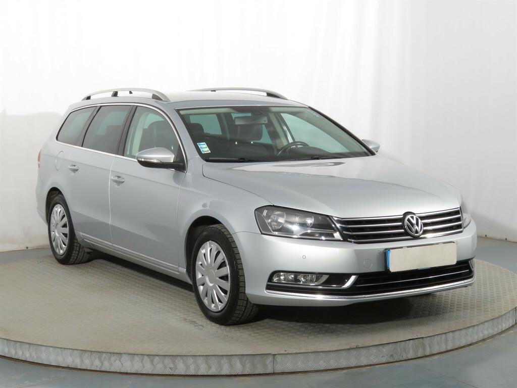 VW Passat  1.6 TDI