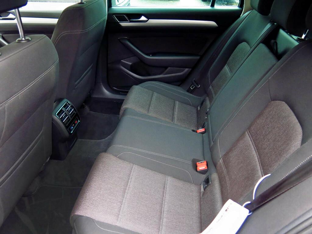 VW Passat Comfortline 2.0 TDI