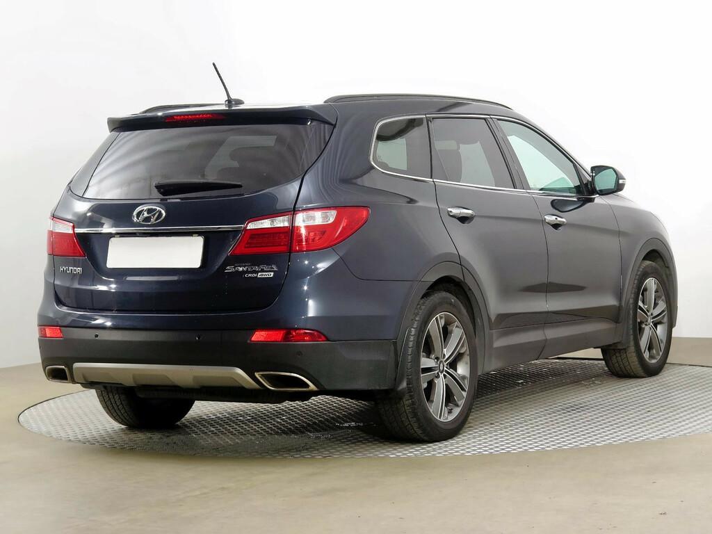 Hyundai Grand Santa Fe  2.2 CRDi