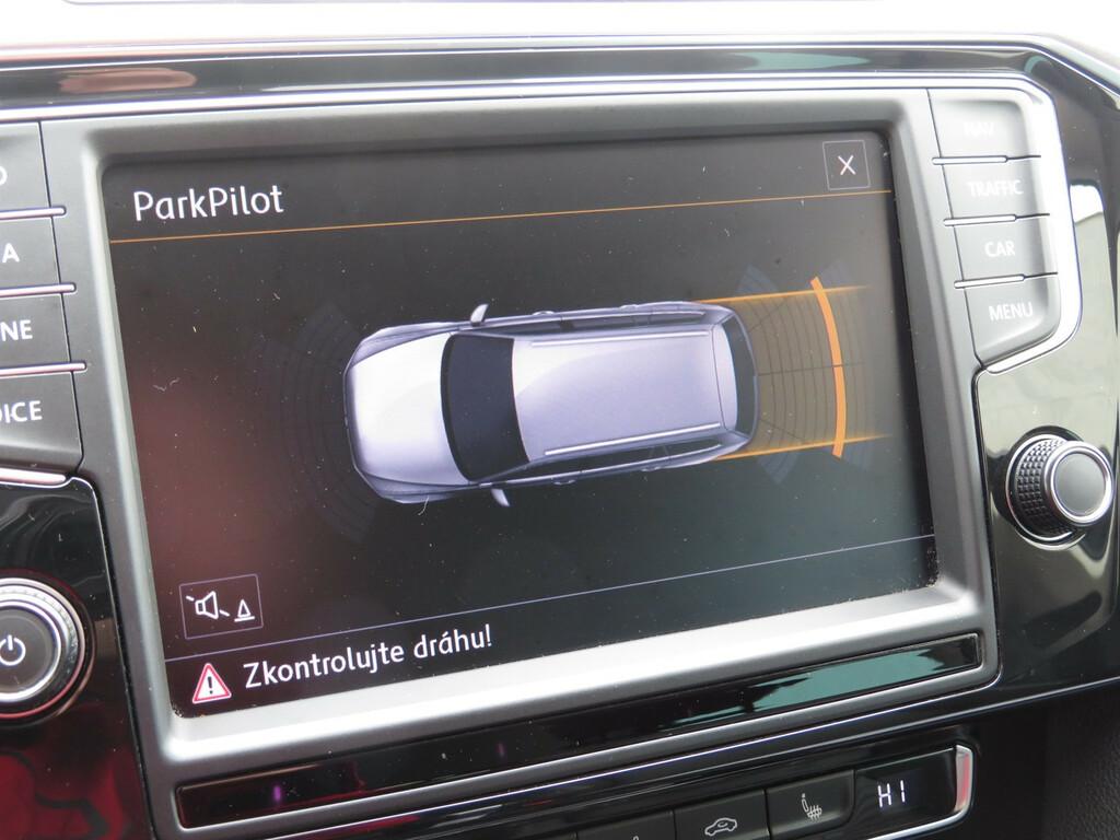 VW Passat Highline 2.0 TDI
