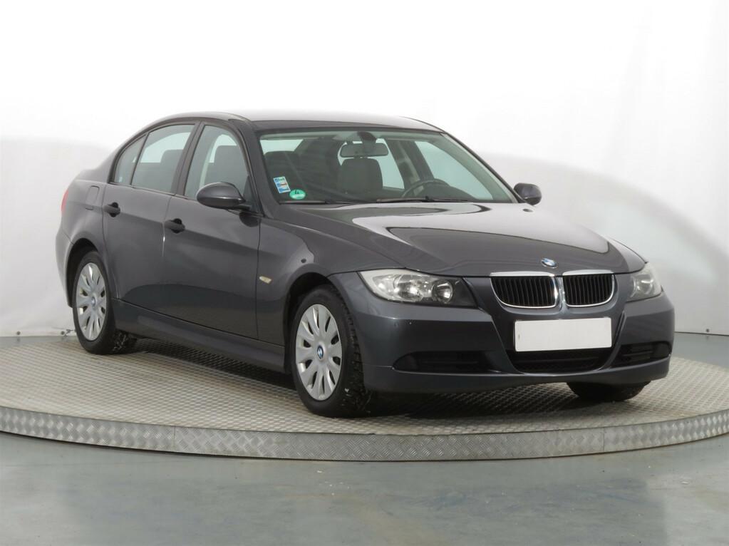 BMW 3  320 i