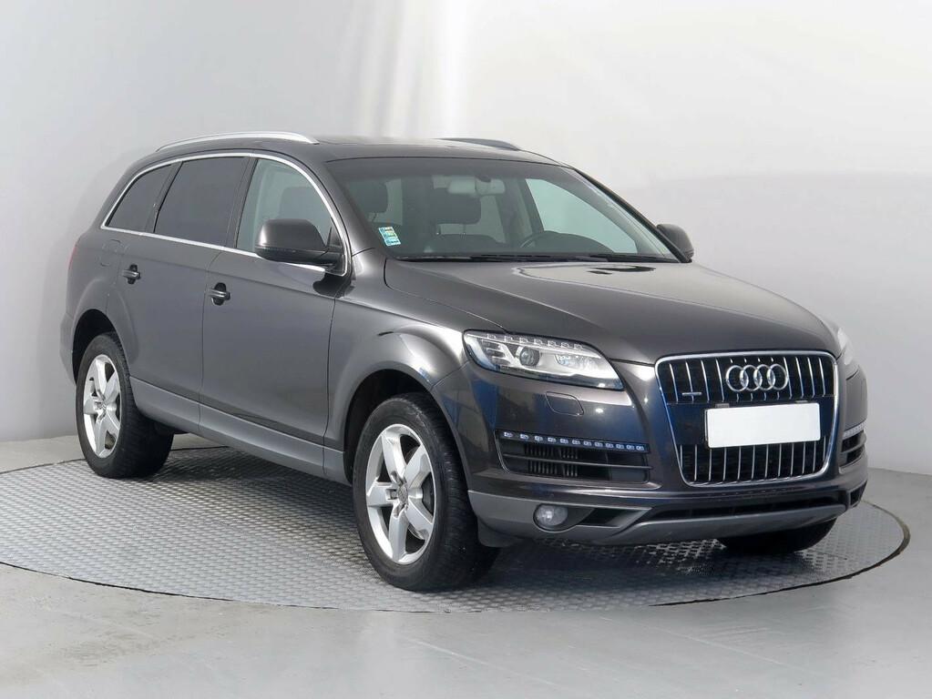 Audi Q7  3.0 TDI