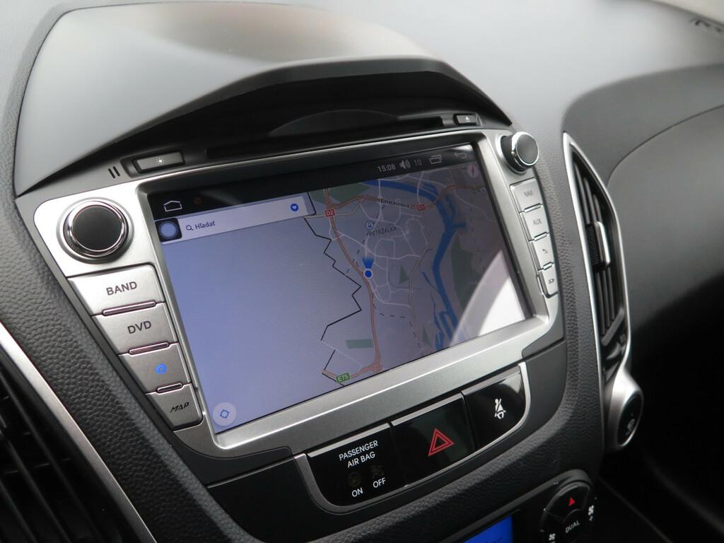 Hyundai ix35  2.0 CRDi