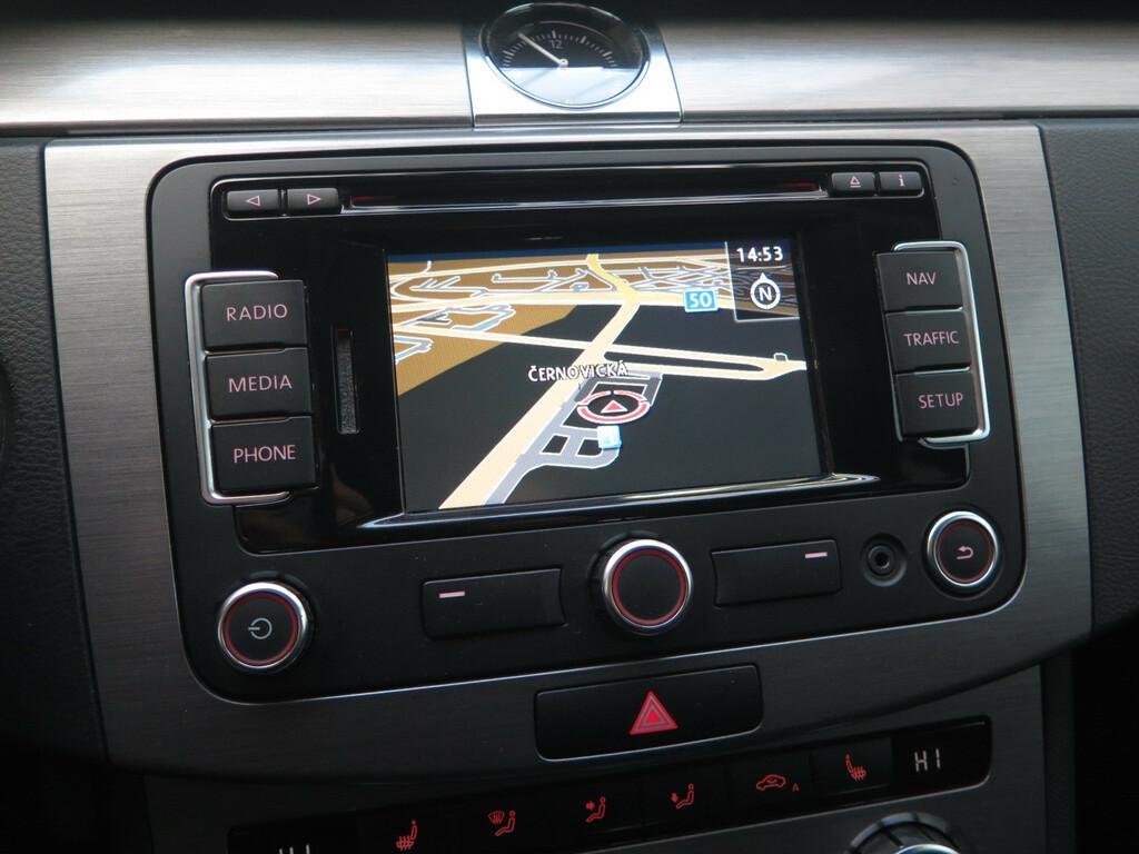 VW Passat Comfortline 2.0 TDI