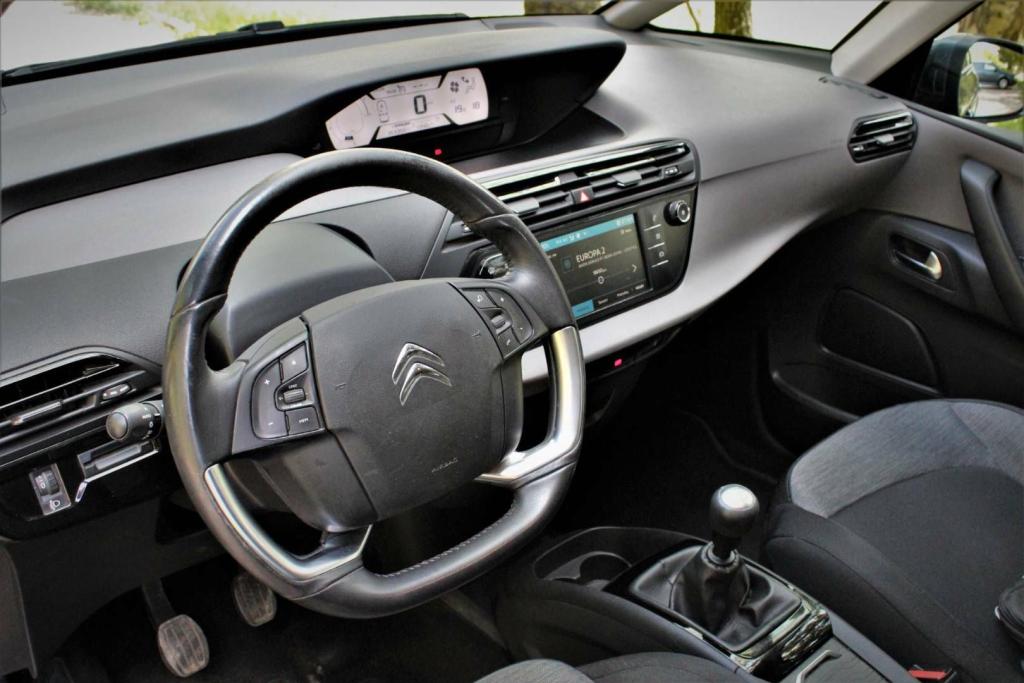 Citroën C4 Picasso BlueHDi Live 88kw, M6, 5d., diesel, 2017, TOP stav