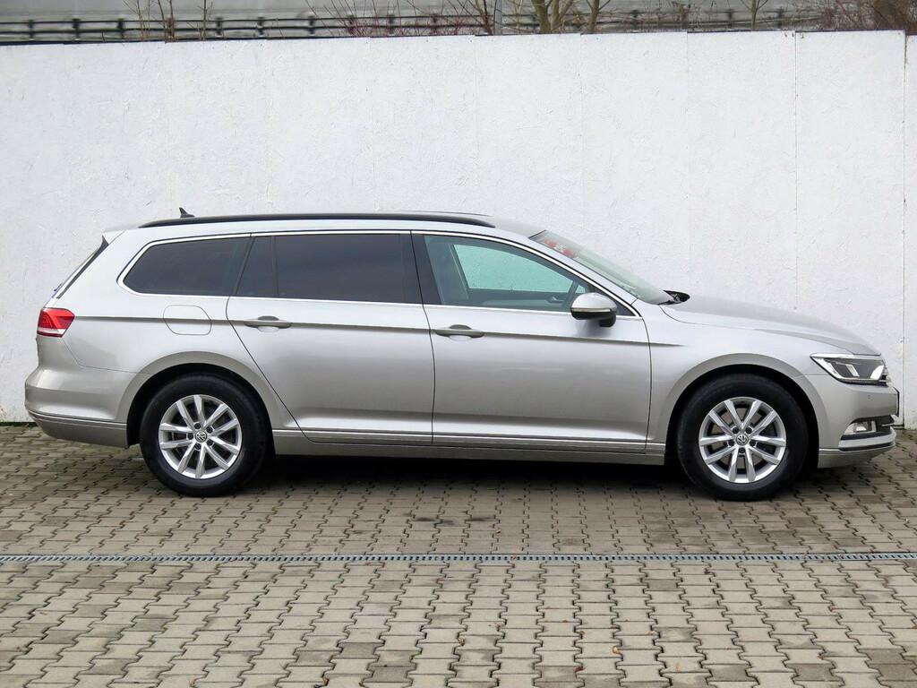 VW Passat Comfortline 2.0 TDI