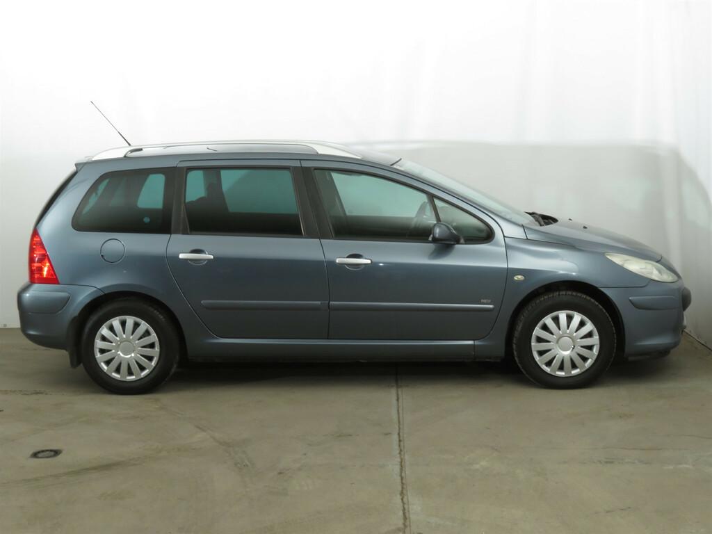 Peugeot 307  1.6 HDi