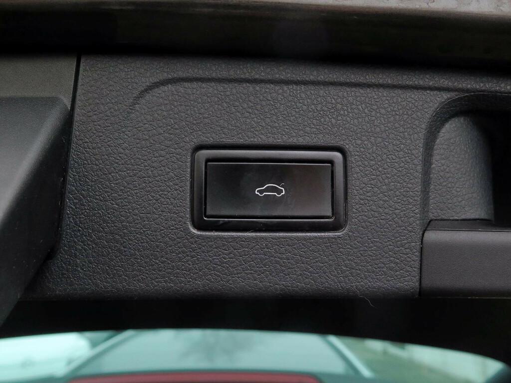 VW Passat Highline 2.0 TDI