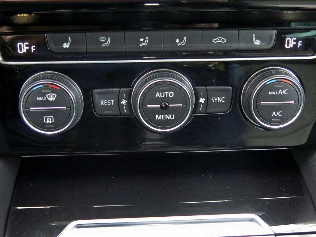 VW Passat Highline 2.0 TDI