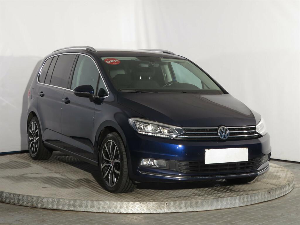 VW Touran R-Line 2.0 TDI