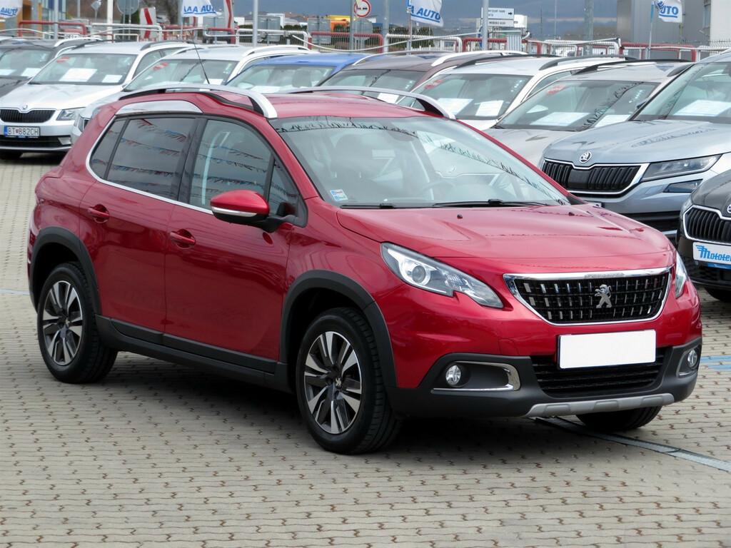 Peugeot 2008  1.2 PureTech