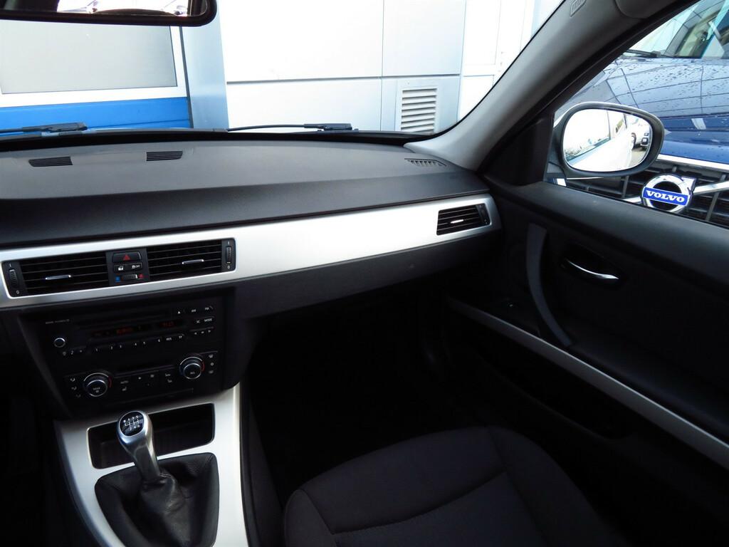 BMW 3  318 d