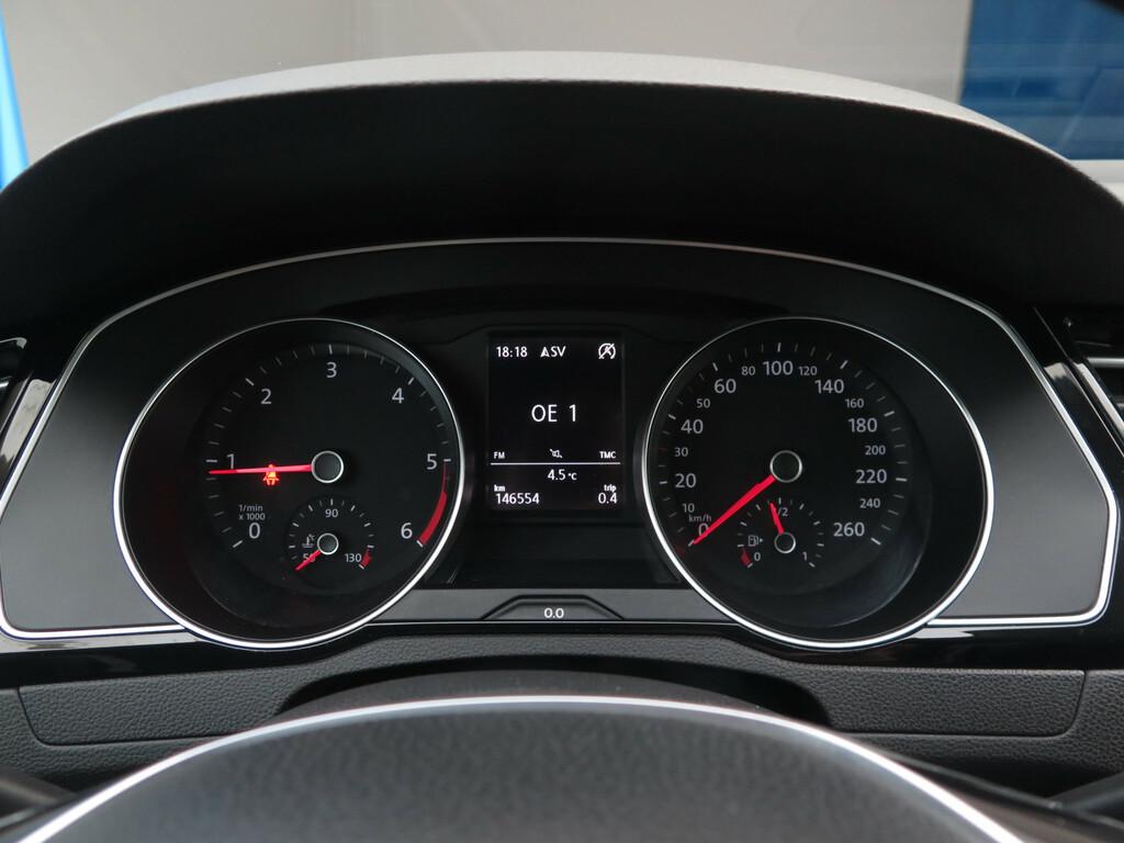 VW Passat Comfortline 2.0 TDI