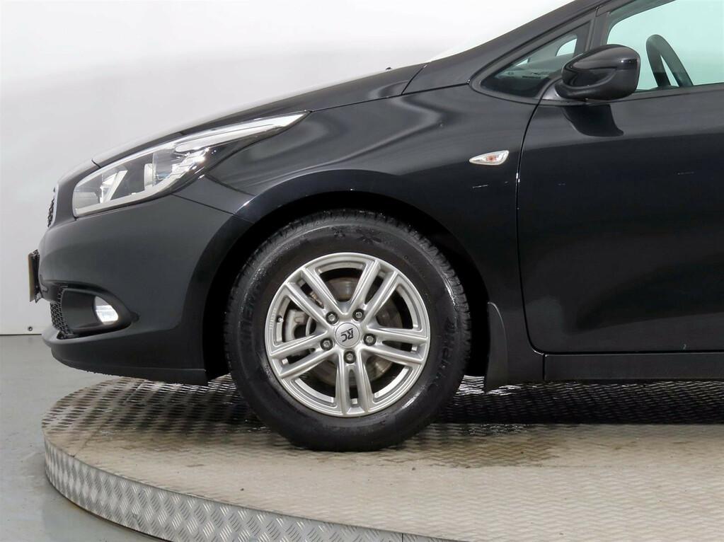 Kia Ceed  1.4 CVVT